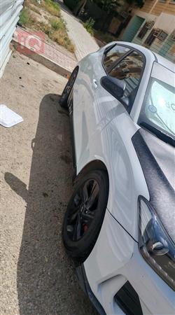 هيونداي فلوستر